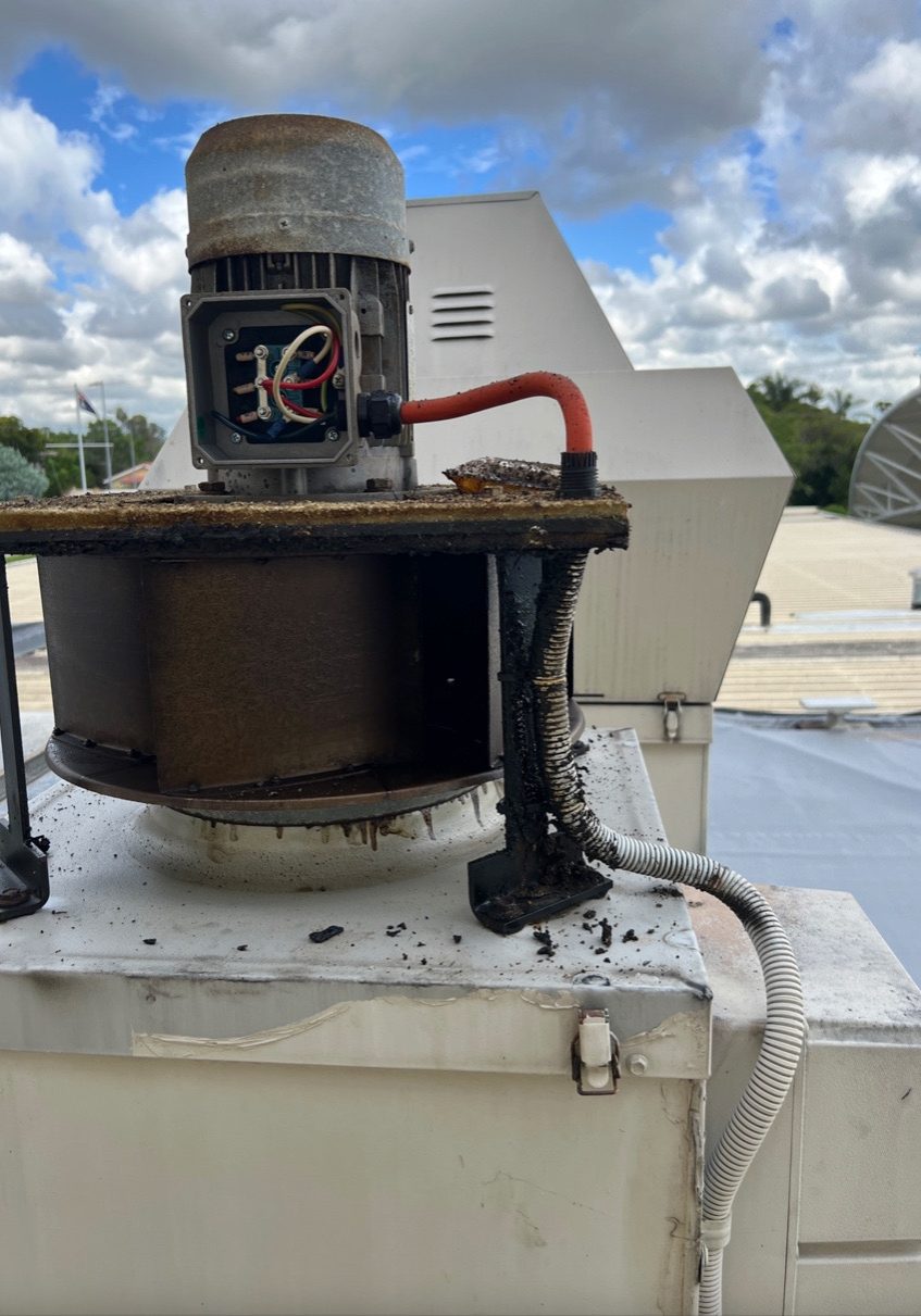 Kitchen extraction fan was not working. Unfortunately this required a new motor, which was sourced and replaced on the same day. SAT Industries Electrical Services